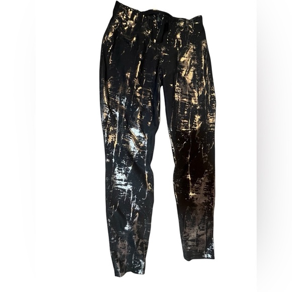 Lot of 3 Sz Large workout exercise yoga leggings. 2 full length one calf length. - Picture 2 of 8